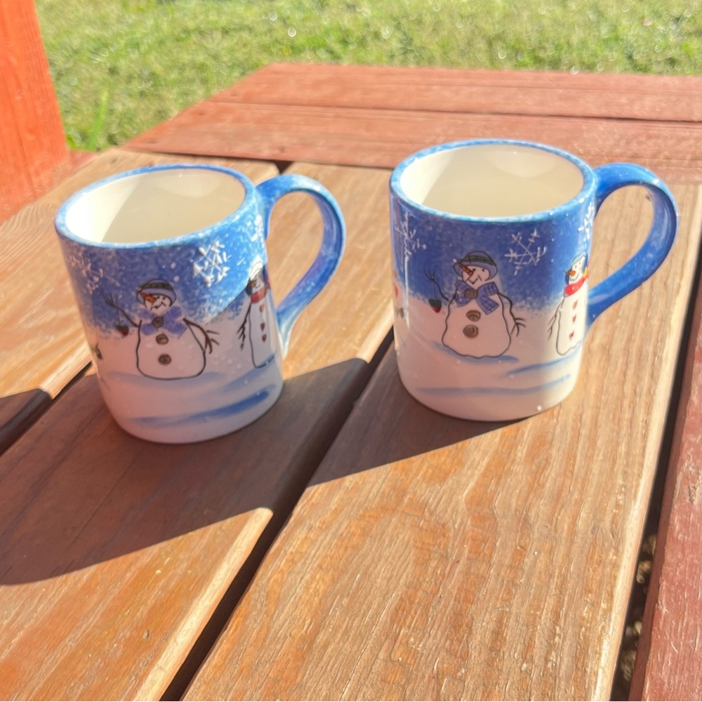 Sonoma Life Style From Home “Button Up” Snowmen And Snowflake Set Ot Two Mugs